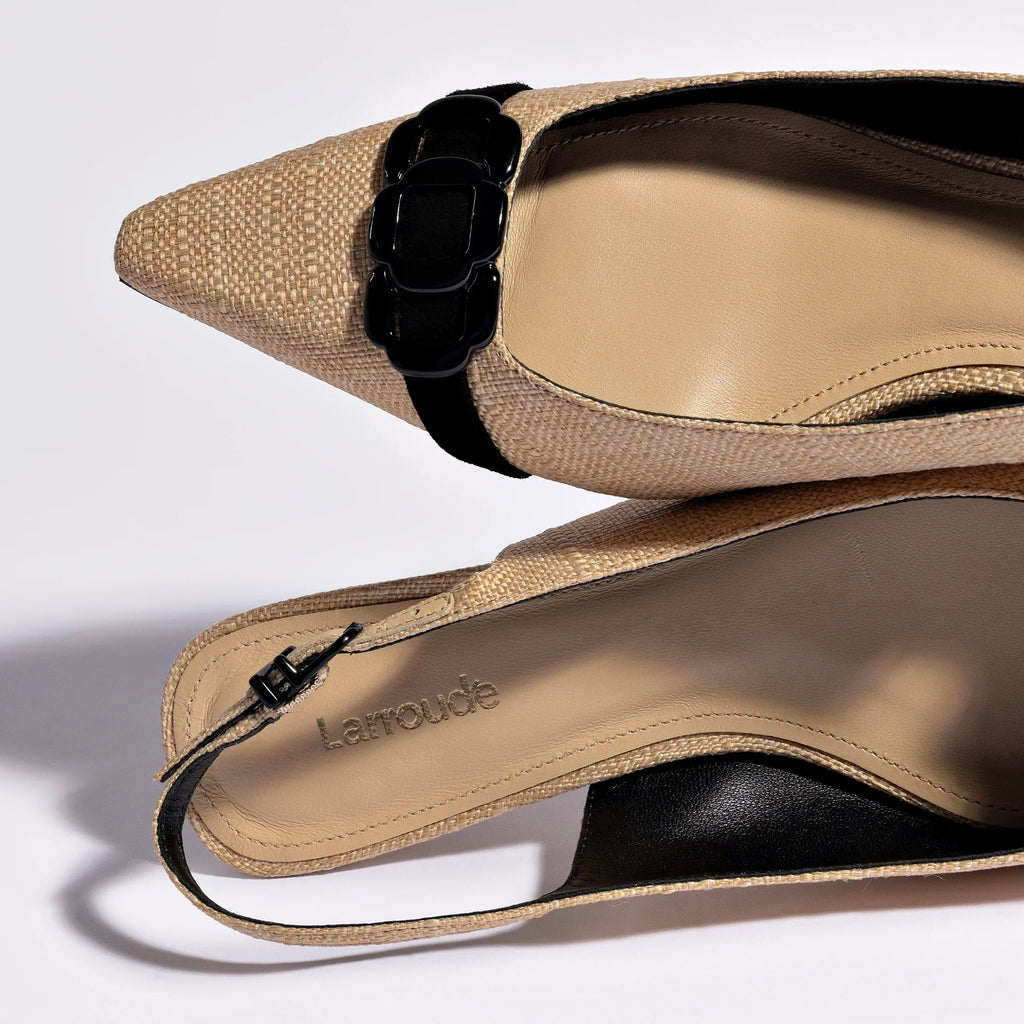 LARROUDE | Franca Pump In Beige Raffia and Black Trimming