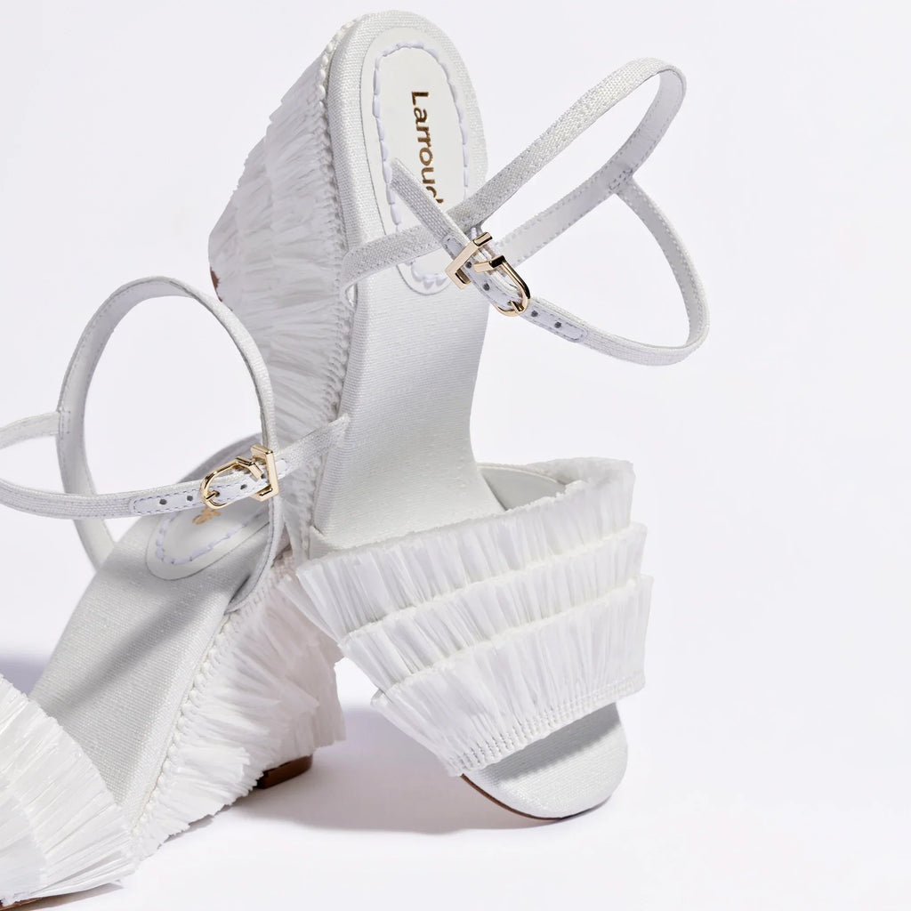 LARROUDE | Yves Fringe Wedge In White Raffia